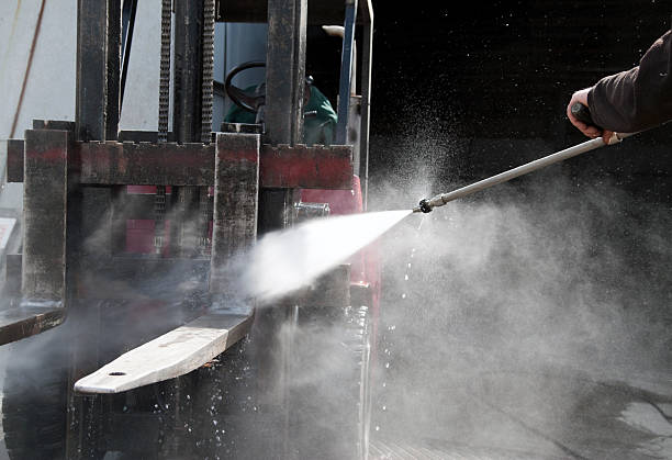 Best Oil and Grease Removal from Surfaces in Salix, PA